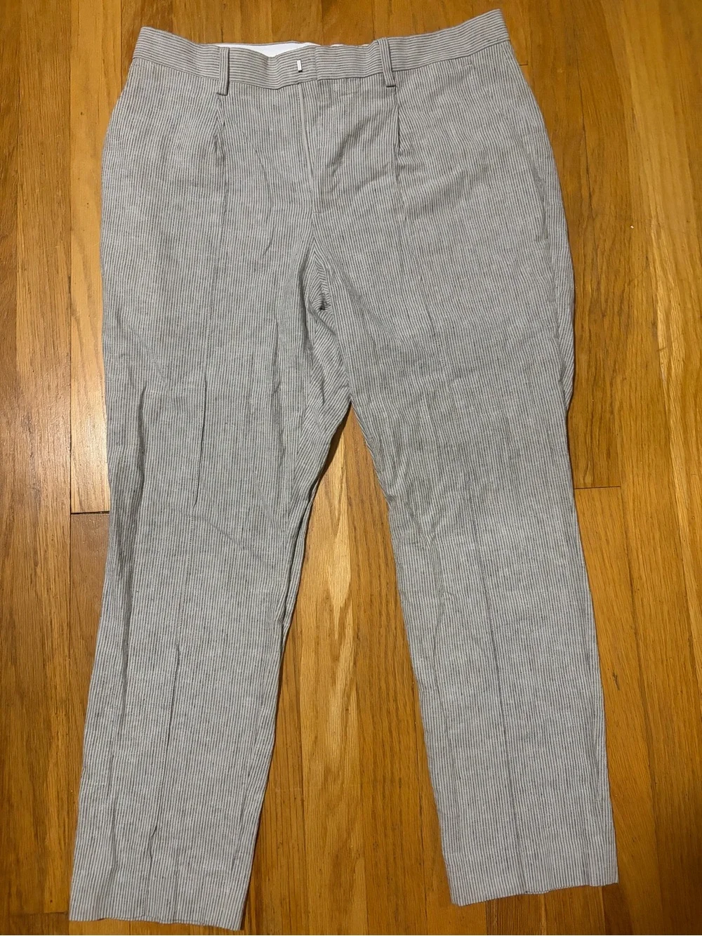 Express Men's Gray Pinstripe Dress Pants - Light Gray
